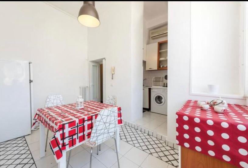 5Ino Apartment Bari Exteriör bild